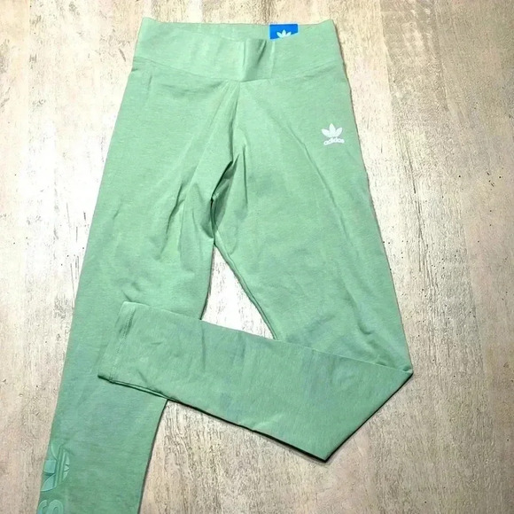 Adidas leggings size XS, NWT. Green. - Picture 1 of 6